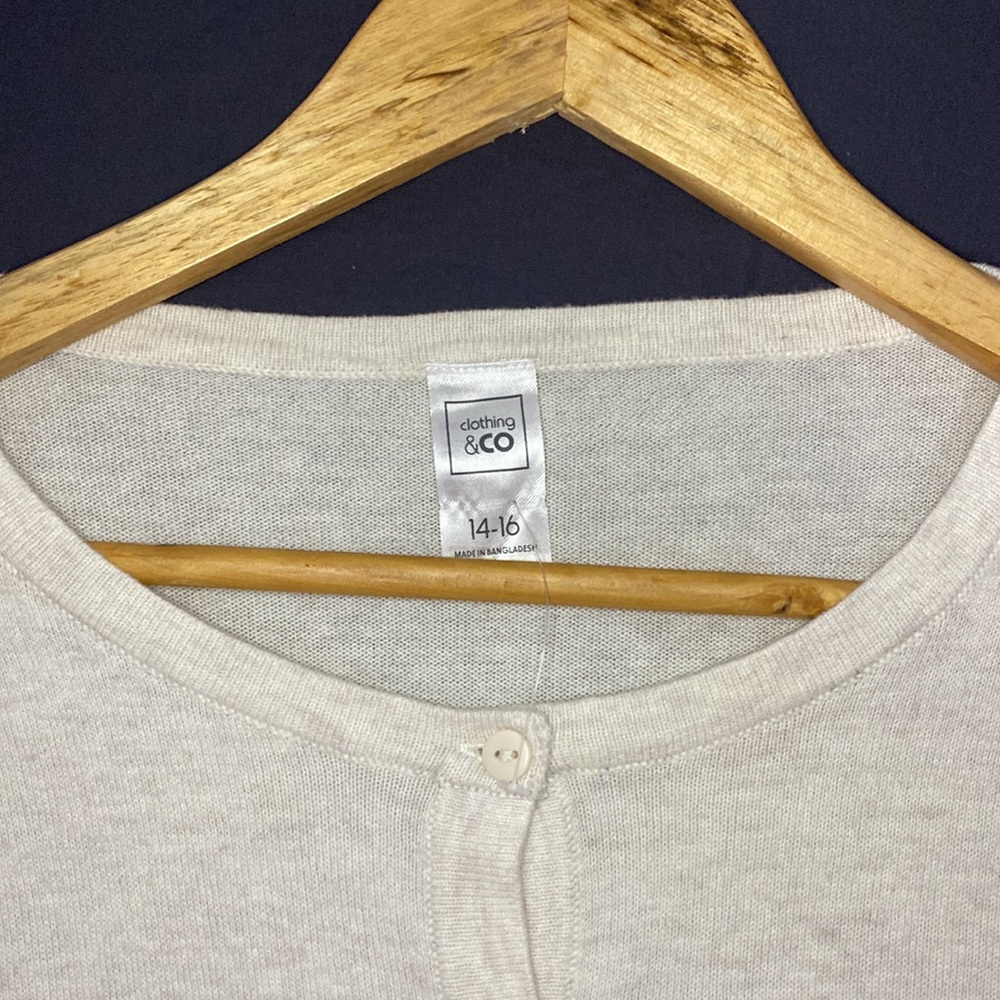 Cotton Button up Cardigan - Size 14-16 - Picture 2 of 7